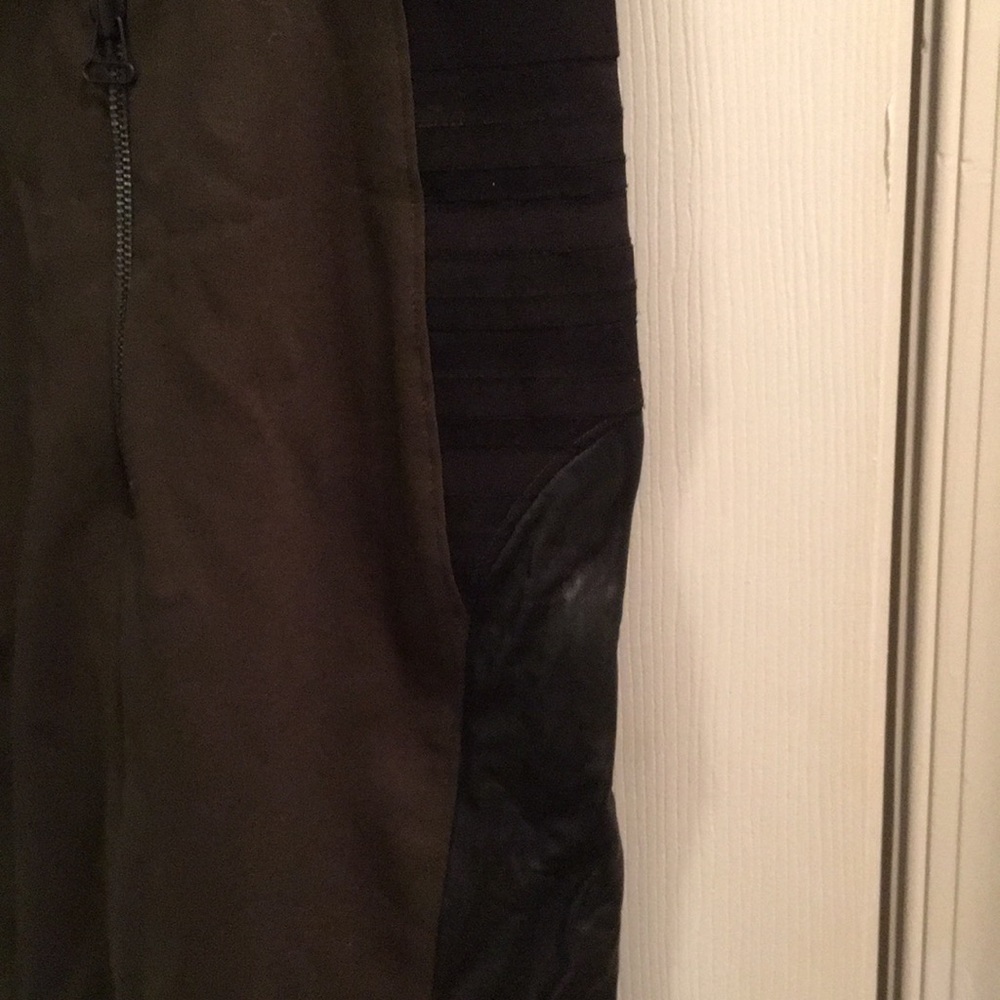 Dress - Picture 4 of 5